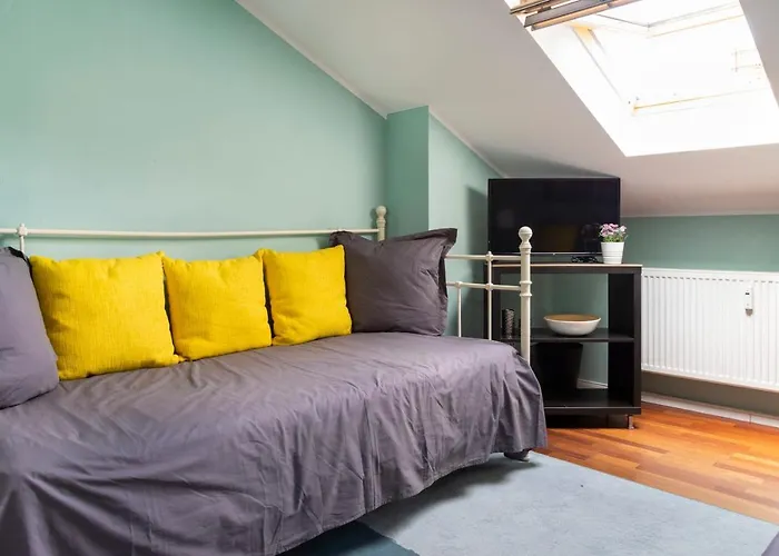 Rosenthaler Calling - Rooftop Apartment